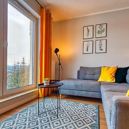 Apartament Pod Stogiem Izerskim - 5D Apartamenty Swieradow-Zdroj Bagian luar foto