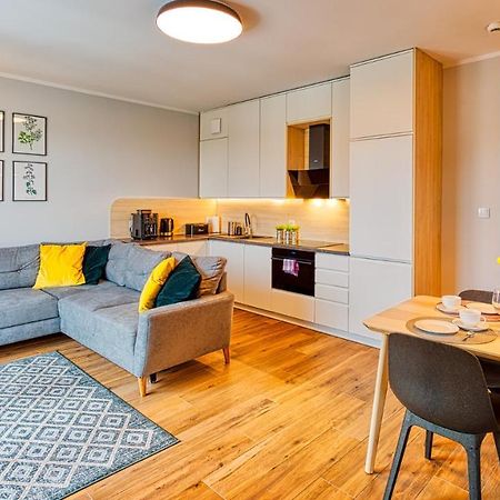 Apartament Pod Stogiem Izerskim - 5D Apartamenty Swieradow-Zdroj Bagian luar foto
