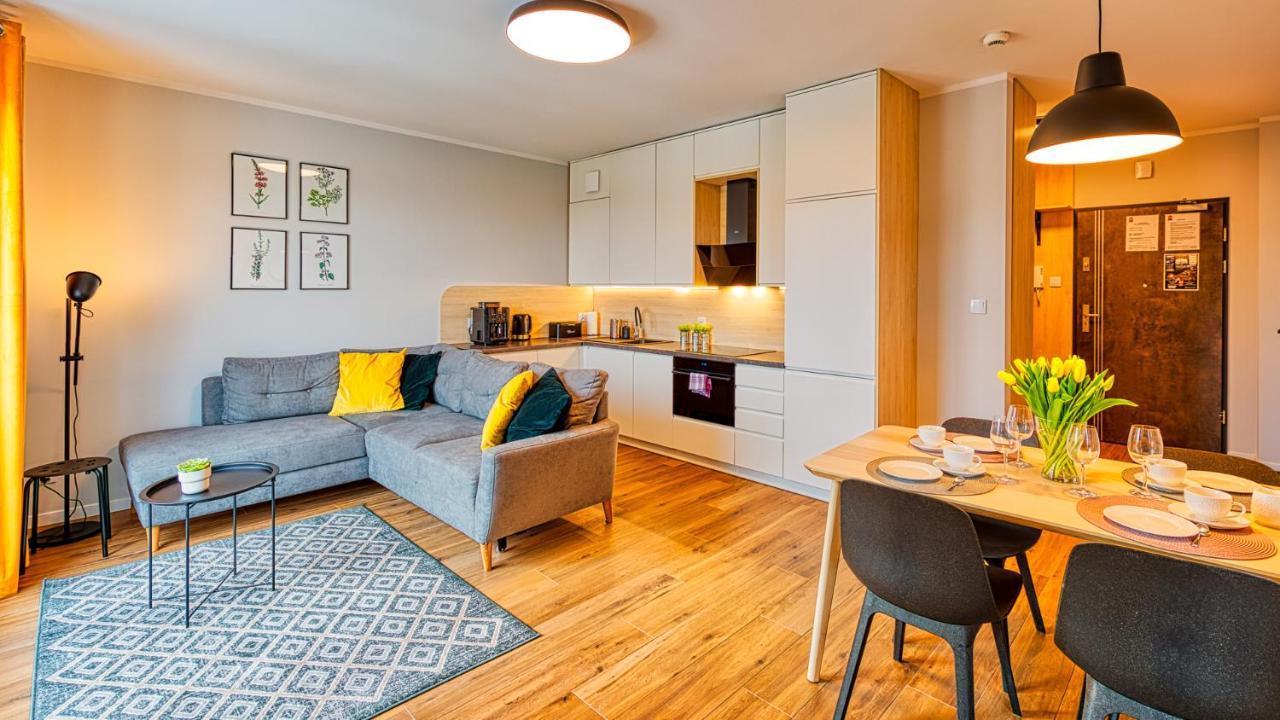 Apartament Pod Stogiem Izerskim - 5D Apartamenty Swieradow-Zdroj Bagian luar foto
