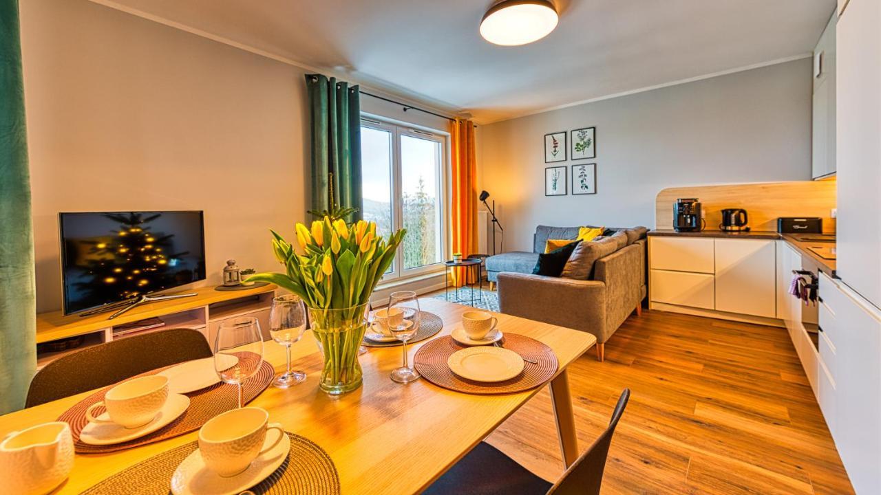 Apartament Pod Stogiem Izerskim - 5D Apartamenty Swieradow-Zdroj Bagian luar foto